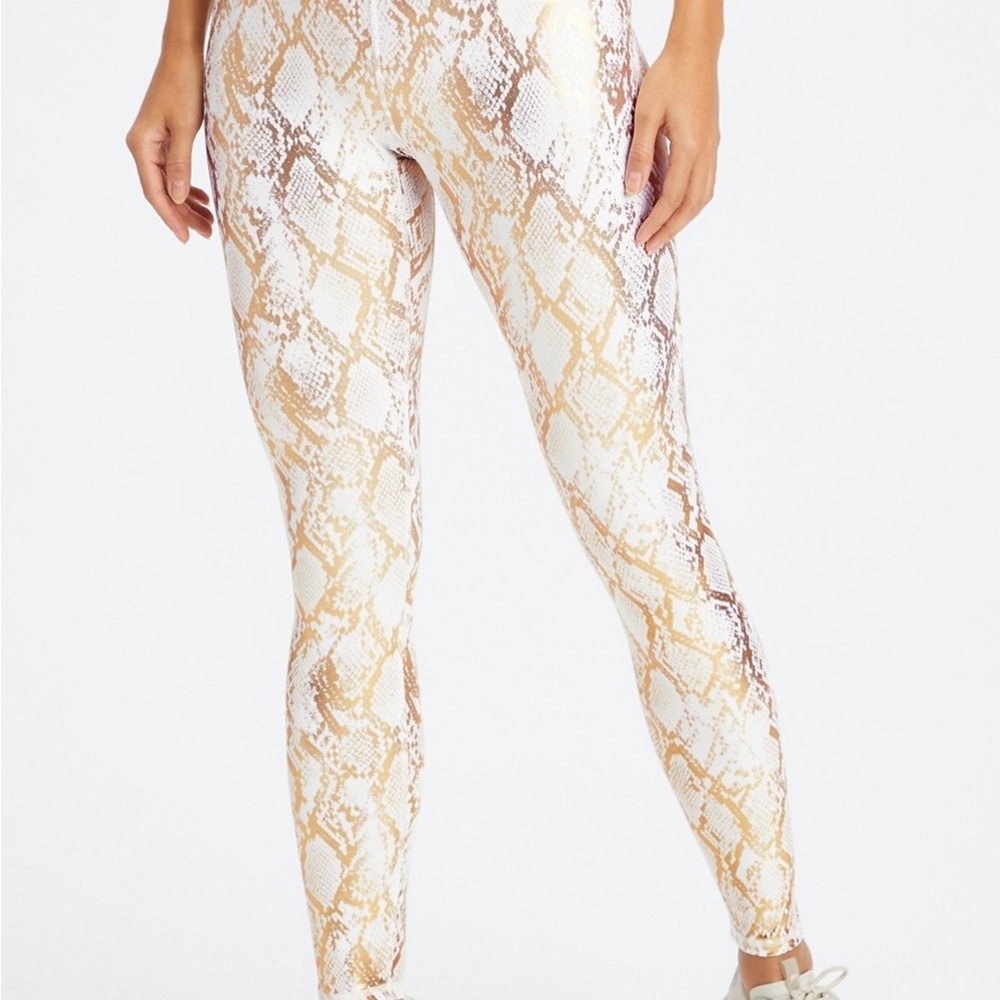 NWT Fabletics High-Waisted Copper Foil Snake Leggings size M